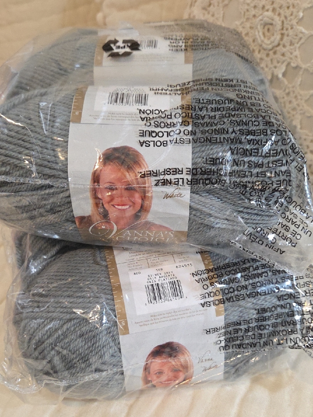 Lion Brand Yarn NWOT